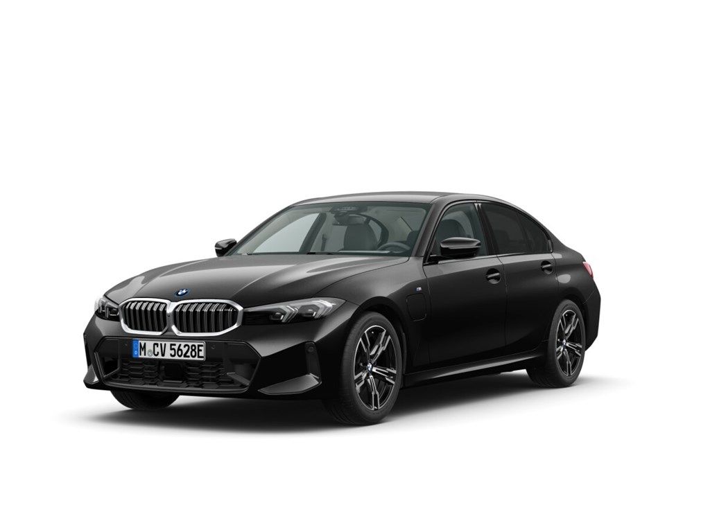 BMW 330 2025