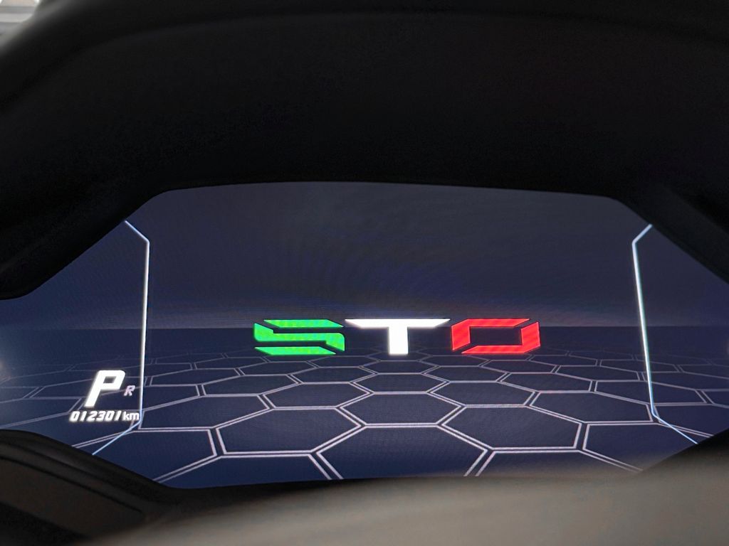 Lamborghini Huracán 2021