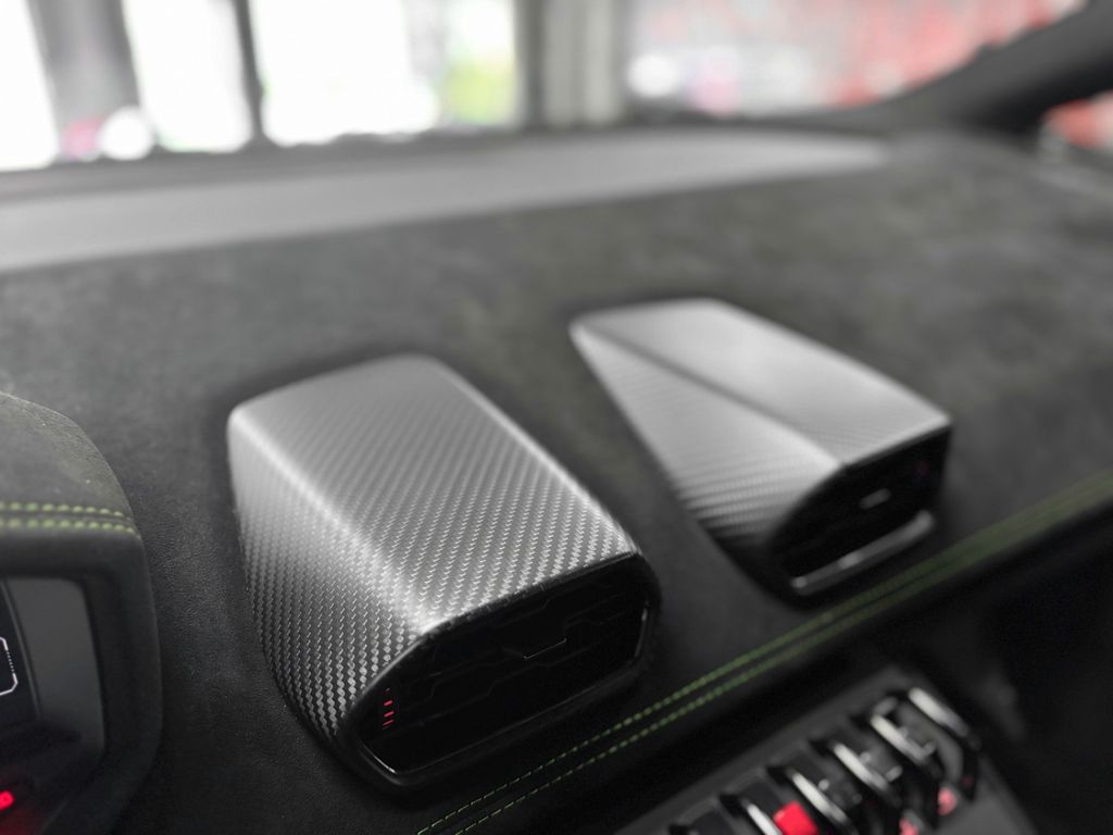 Lamborghini Huracán 2021