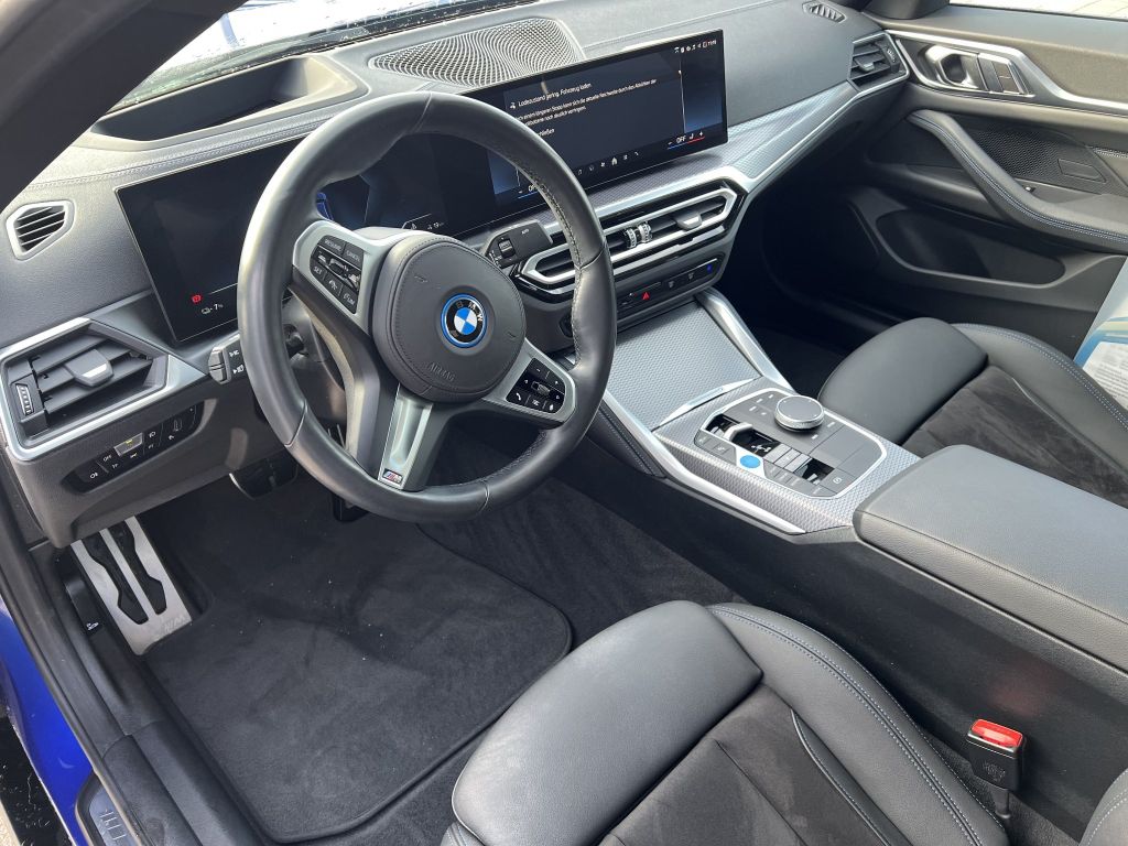 BMW i4 2023