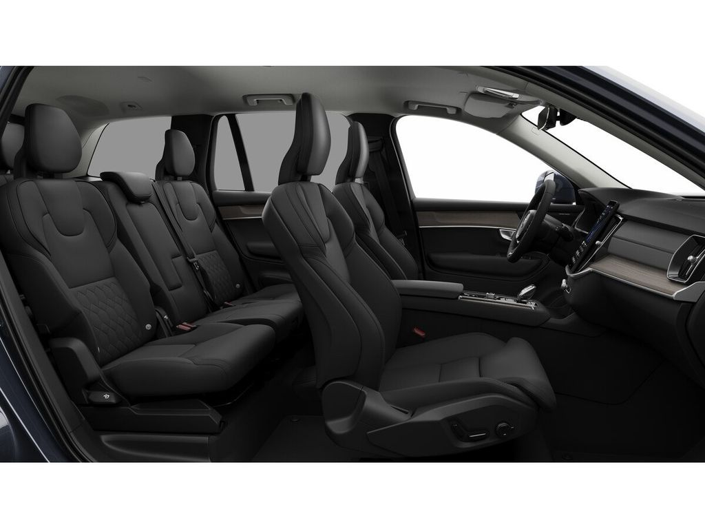 Volvo XC90 2025