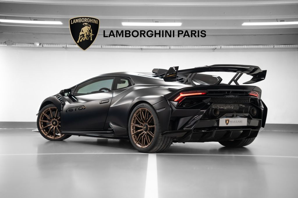 Lamborghini Huracán 2022