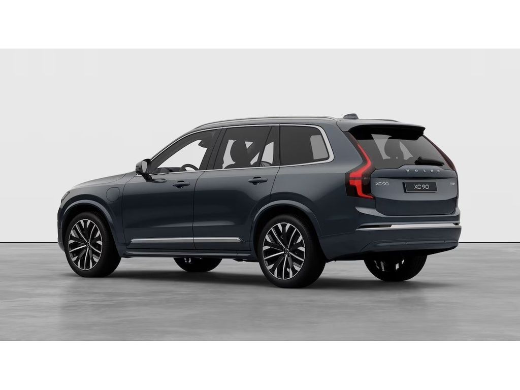 Volvo XC90 2025