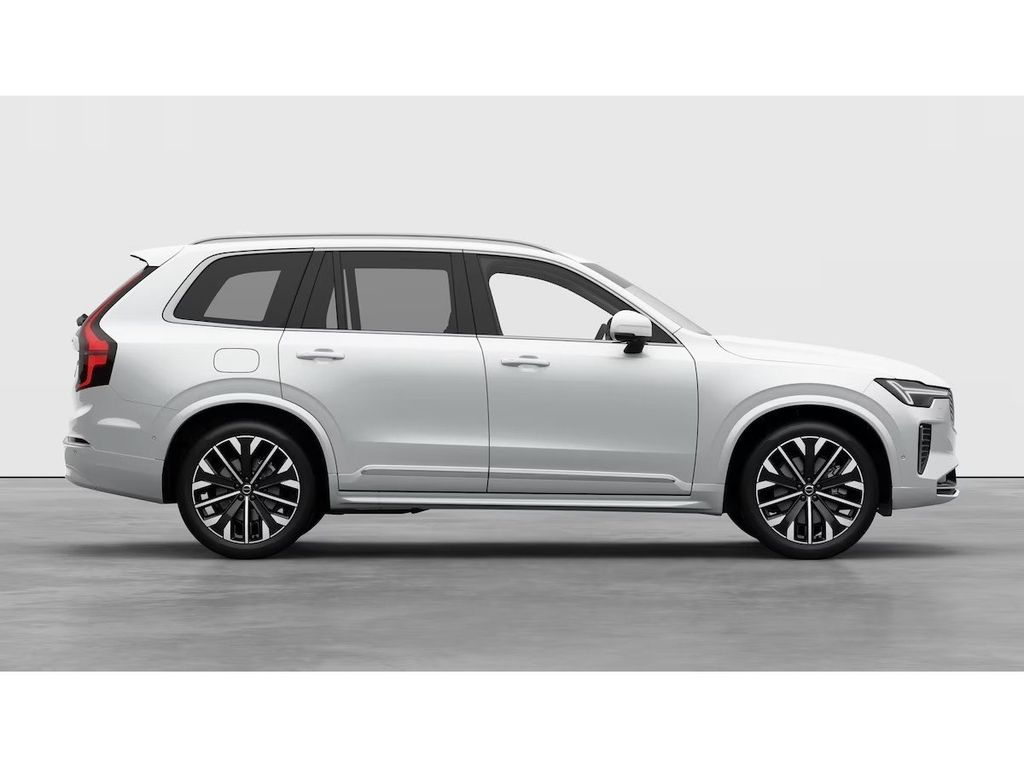 Volvo XC90 2025