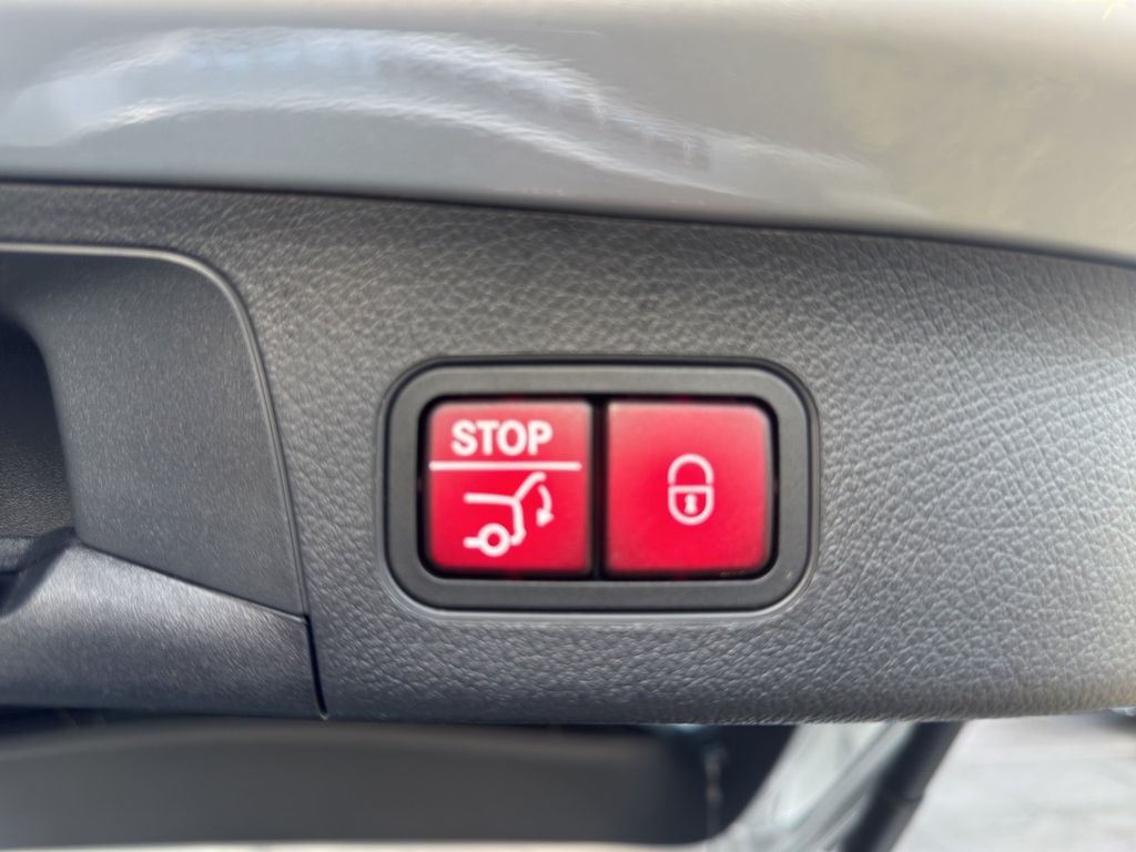 Mercedes-Benz EQA 2023