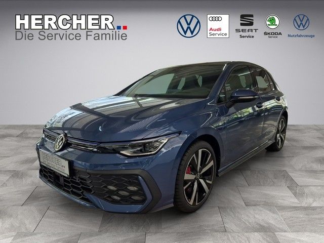 Volkswagen Golf 2025