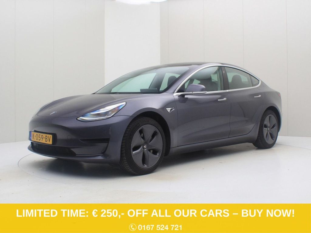 Tesla Model 3 2020