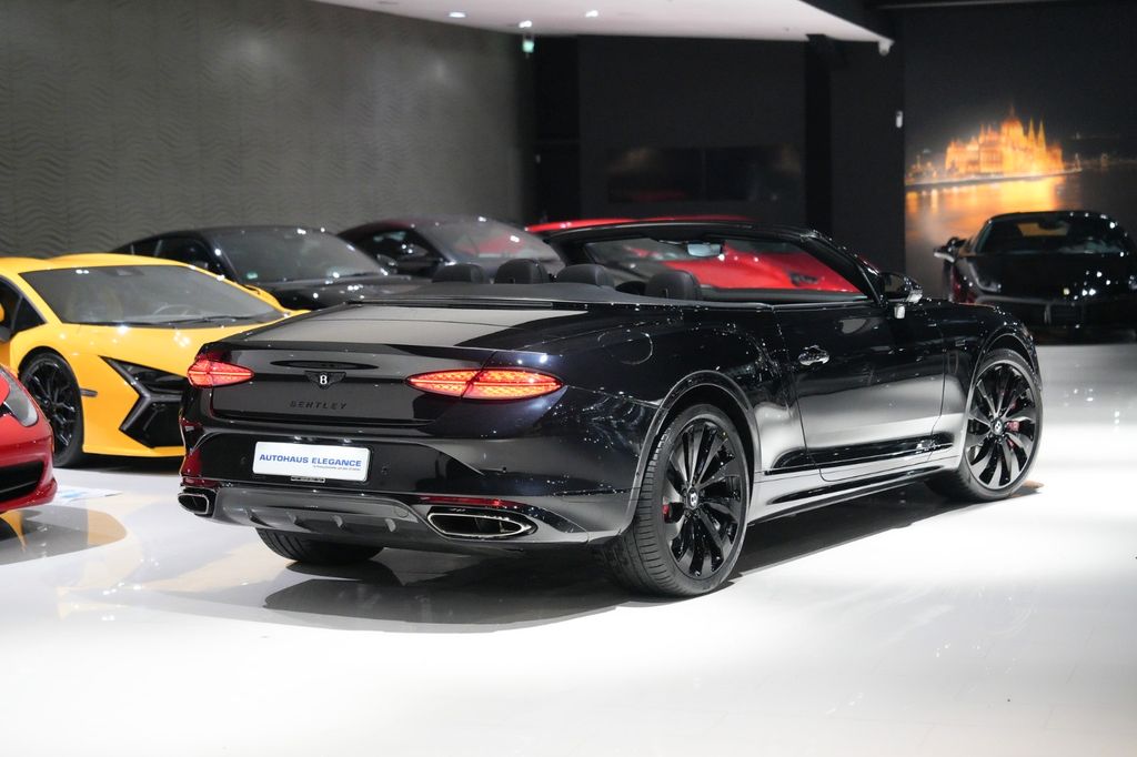 Bentley Continental GTC 2025