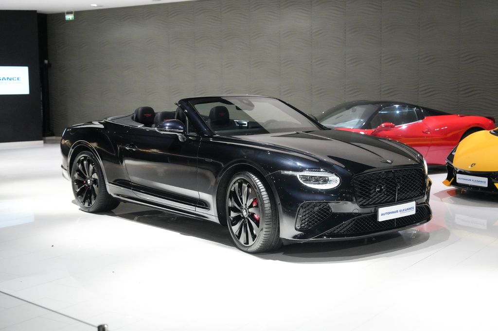 Bentley Continental GTC 2025