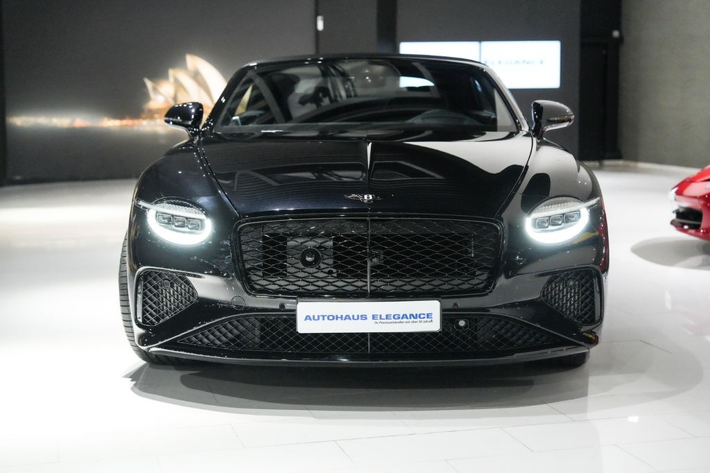 Bentley Continental GTC 2025