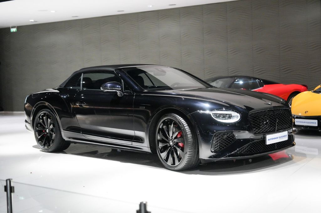 Bentley Continental GTC 2025