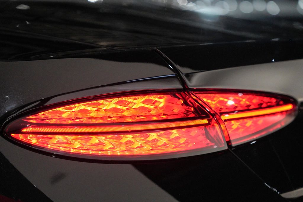 Bentley Continental GTC 2025