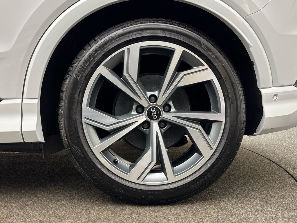 Audi Q4 e-tron 2022