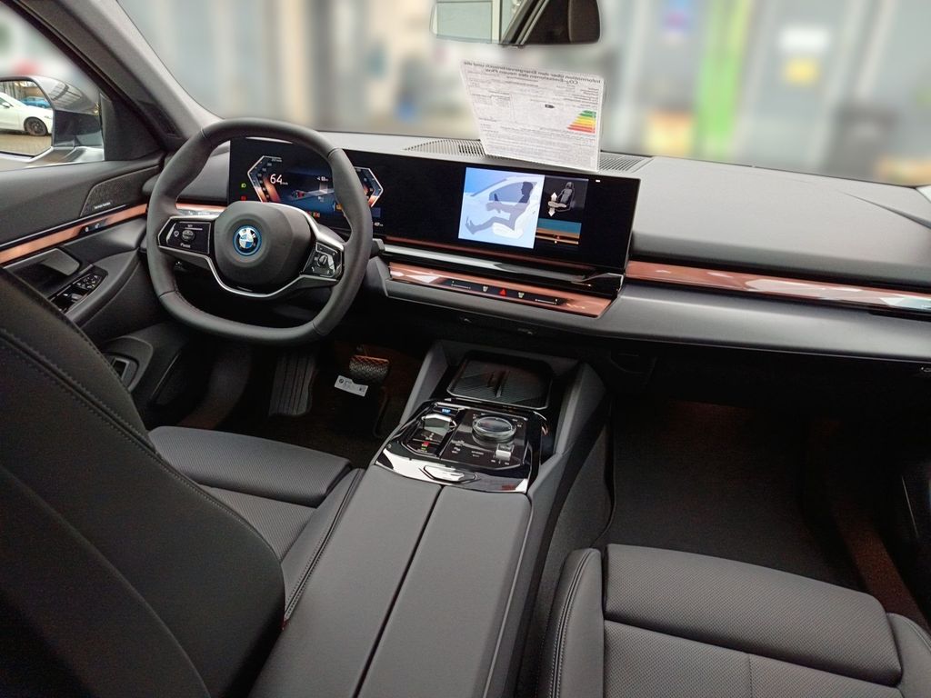 BMW i5 2026