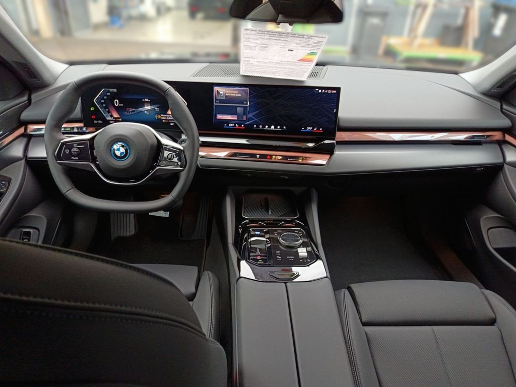 BMW i5 2026
