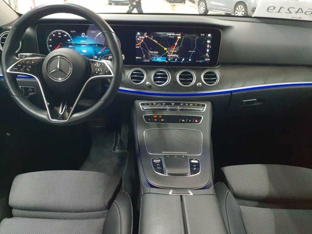 Mercedes-Benz E 300 2022