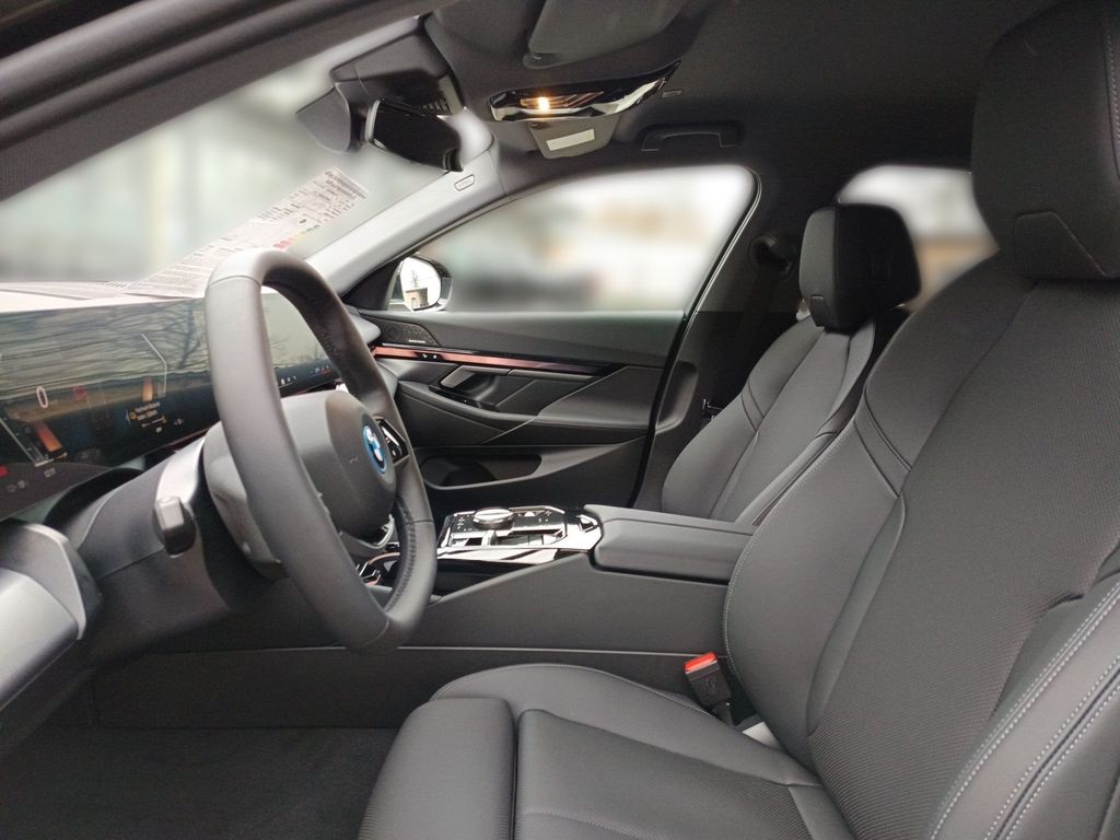 BMW i5 2026