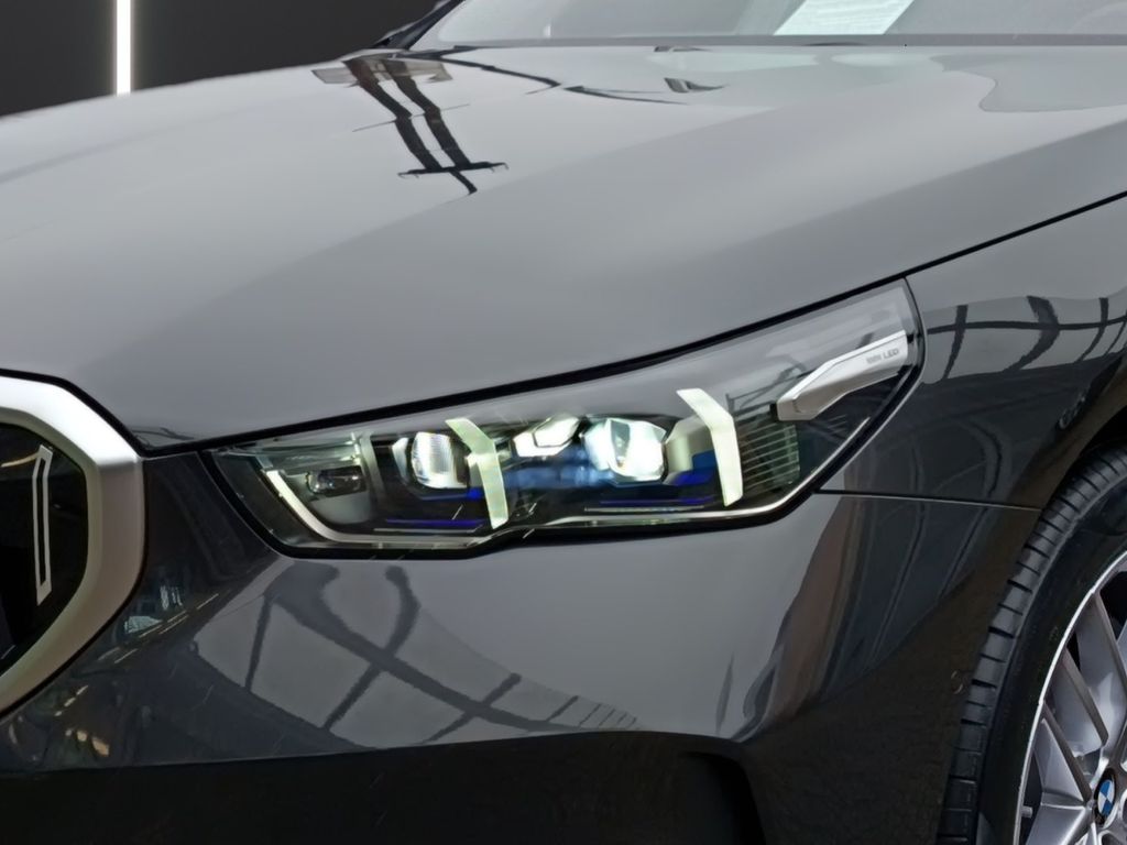 BMW i5 2026