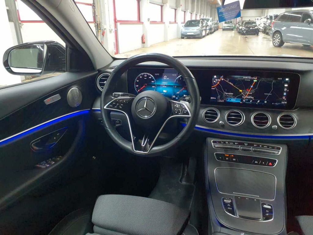 Mercedes-Benz E 300 2022