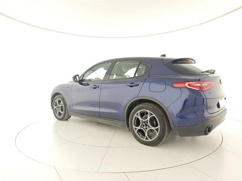 Alfa Romeo Stelvio 2021