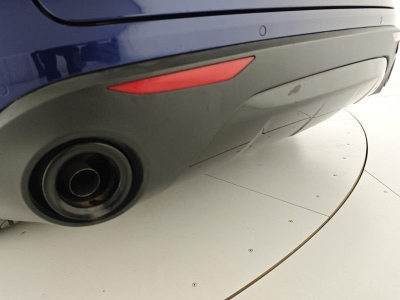 Alfa Romeo Stelvio 2021