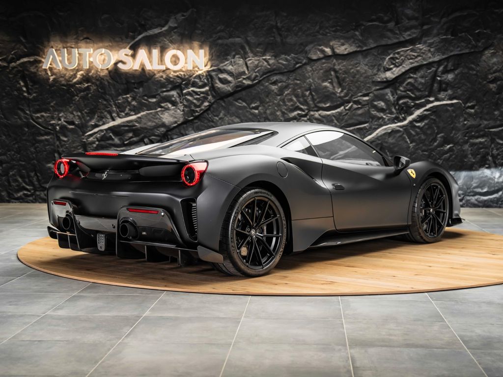 Ferrari 488 Pista 2021