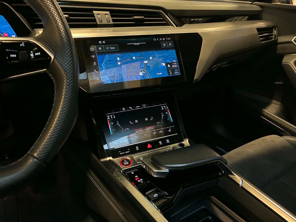 Audi e-tron 2021