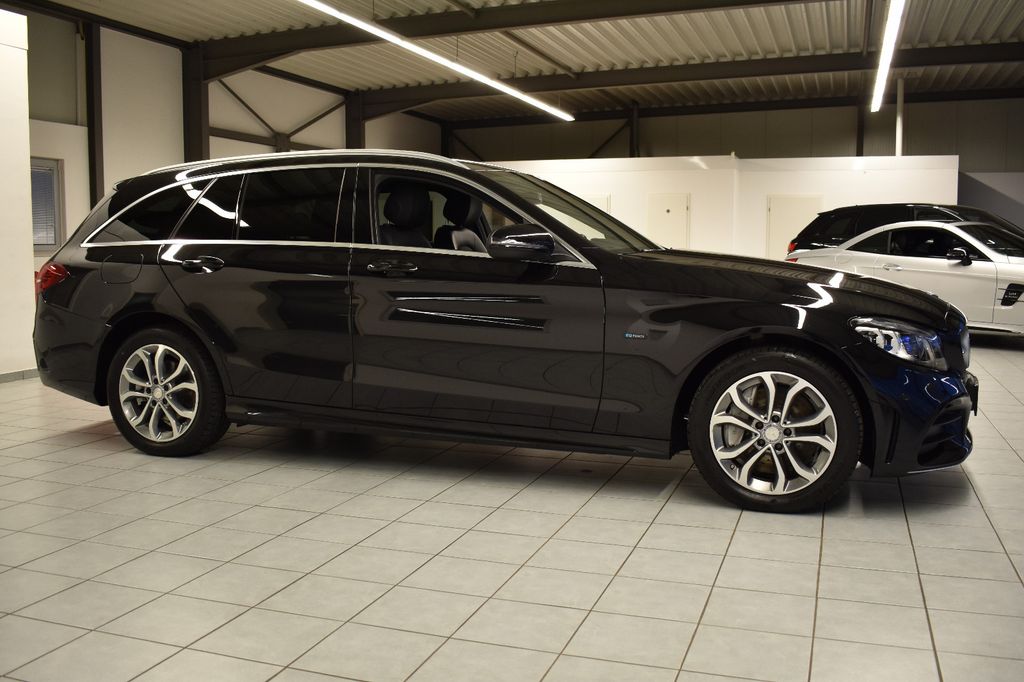 Mercedes-Benz C 300 2020