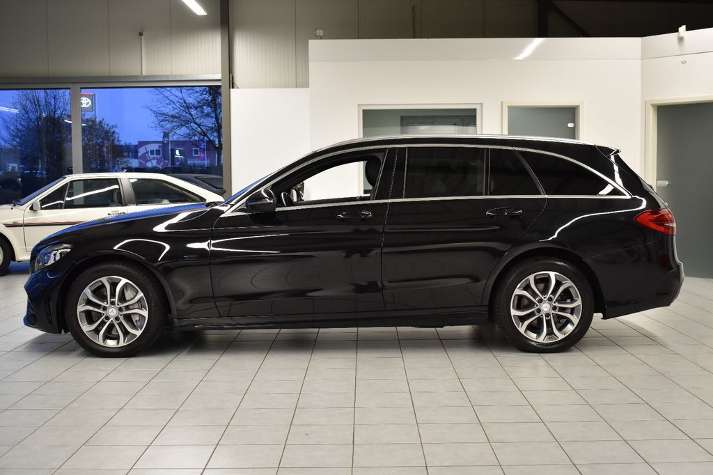 Mercedes-Benz C 300 2020