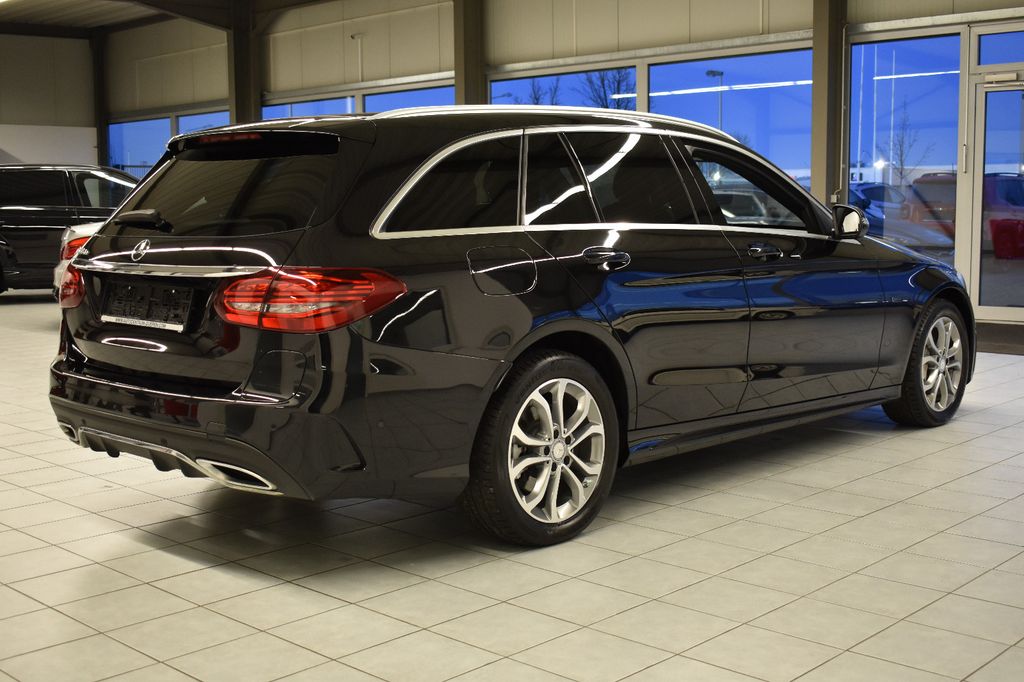 Mercedes-Benz C 300 2020