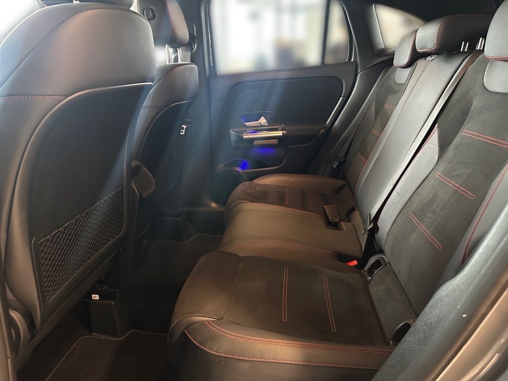 Mercedes-Benz GLA 200 2022