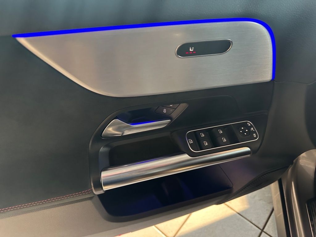 Mercedes-Benz GLA 200 2022