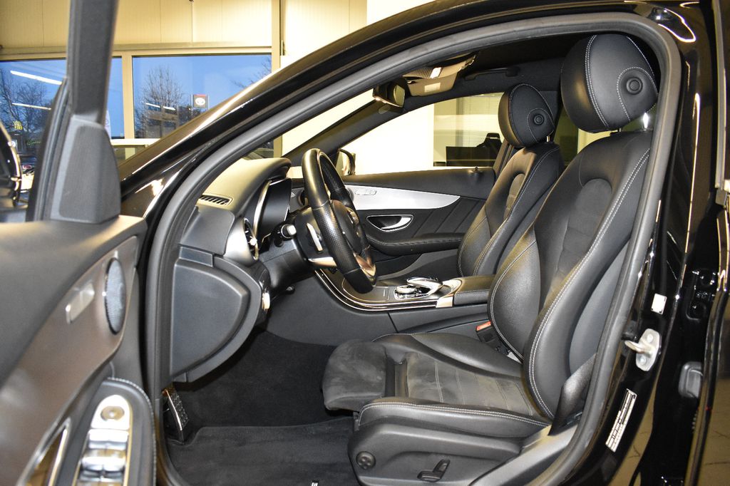 Mercedes-Benz C 300 2020