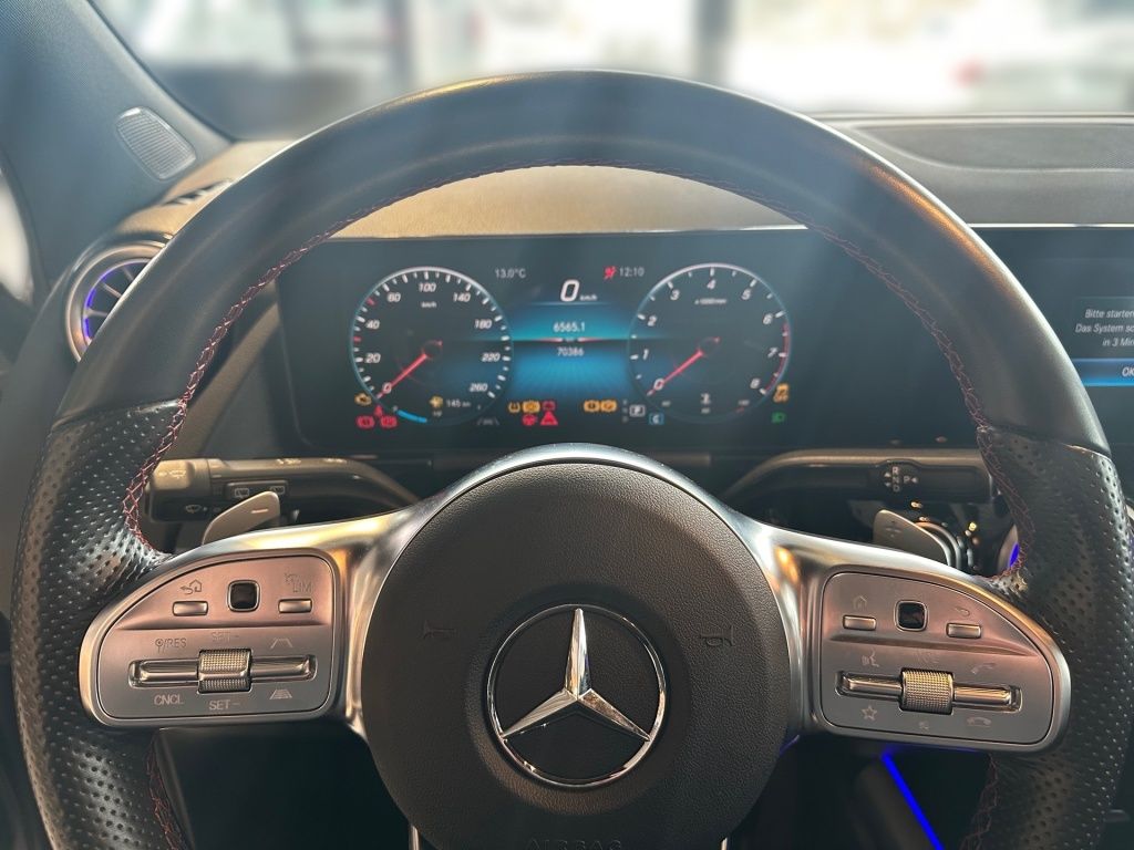 Mercedes-Benz GLA 200 2022