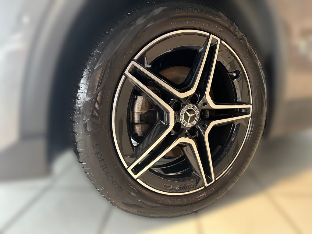 Mercedes-Benz GLA 200 2022