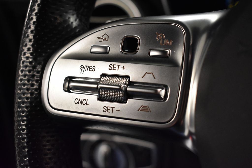 Mercedes-Benz C 300 2020