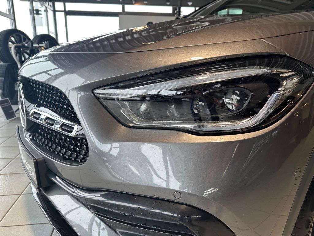 Mercedes-Benz GLA 200 2022