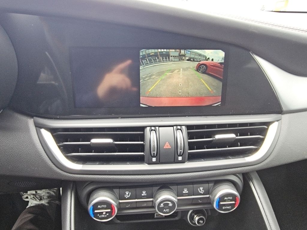 Alfa Romeo Giulia 2025