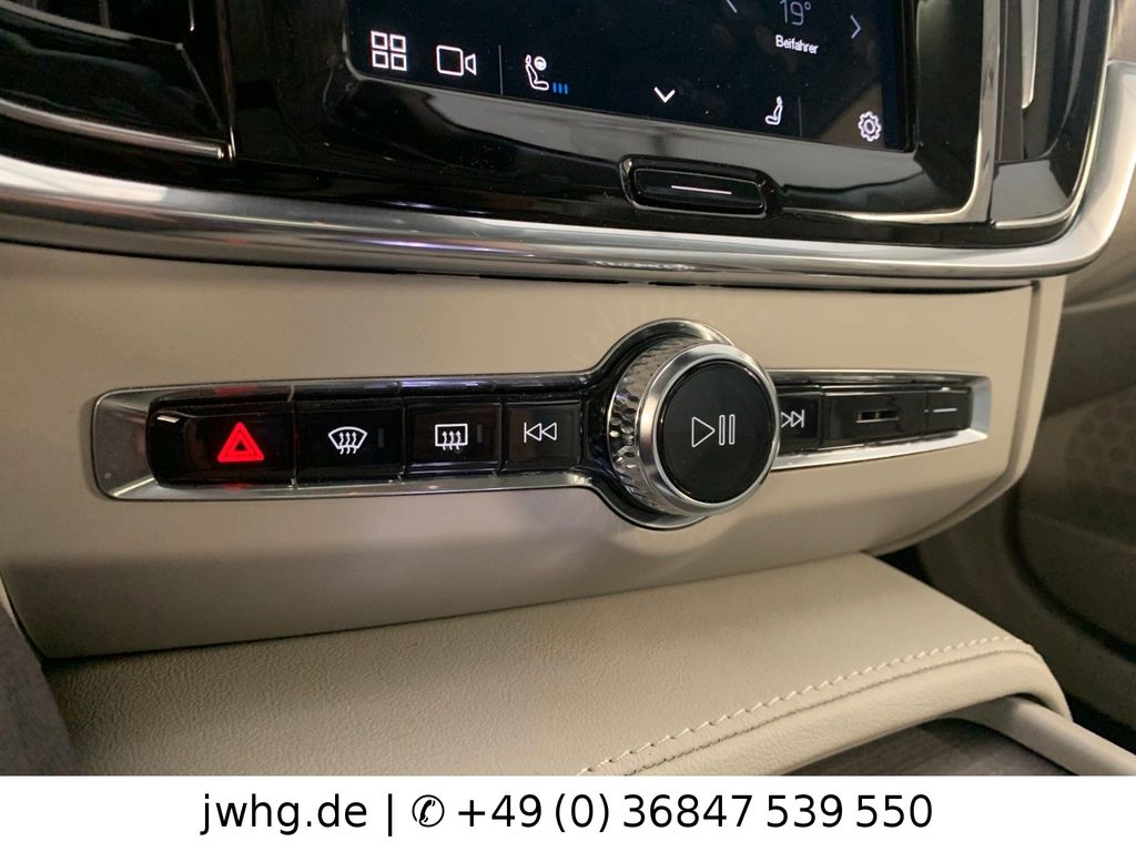 Volvo V90 Cross Country 2022