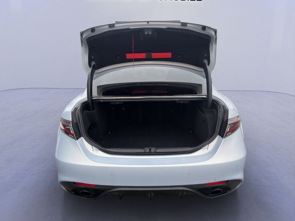 Alfa Romeo Giulia 2023