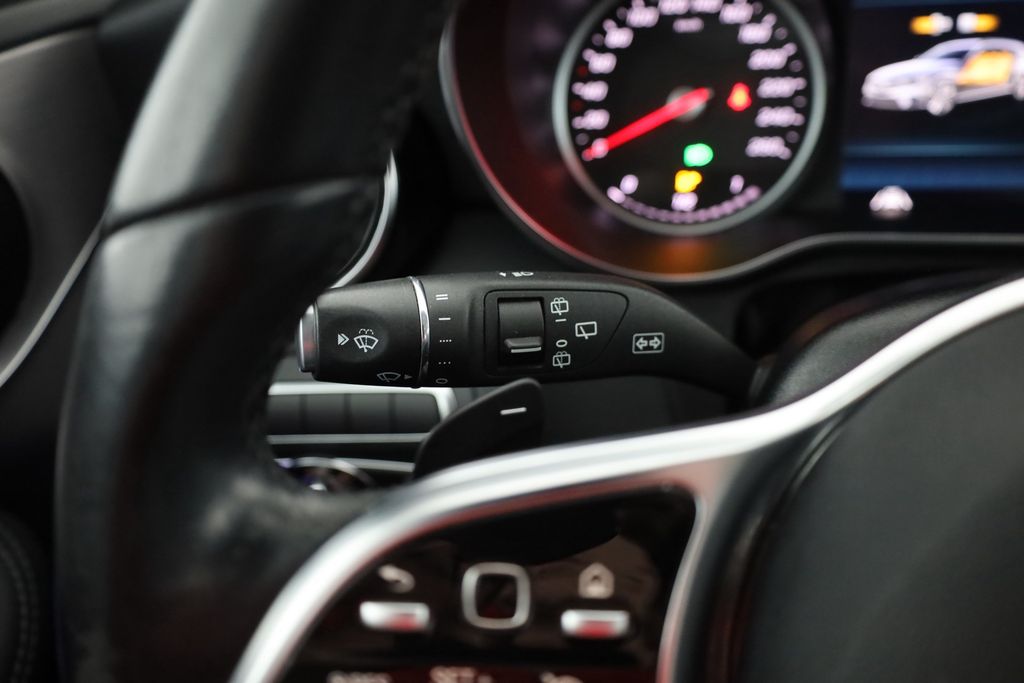 Mercedes-Benz C 300 2020