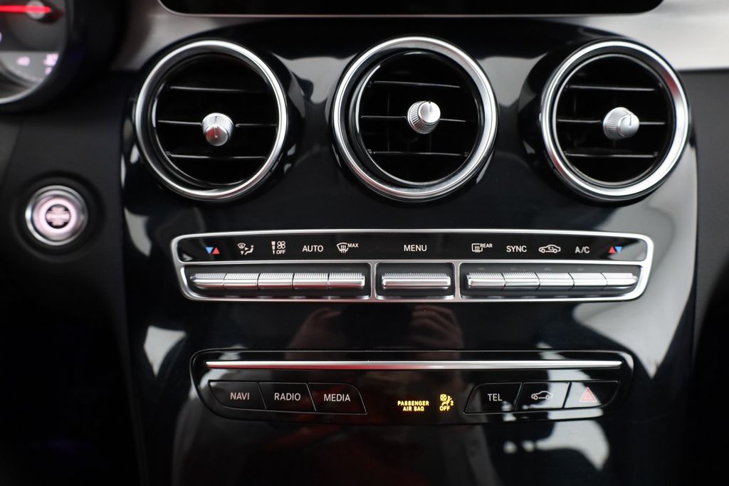 Mercedes-Benz C 300 2020