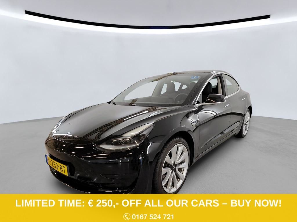 Tesla Model 3 2020