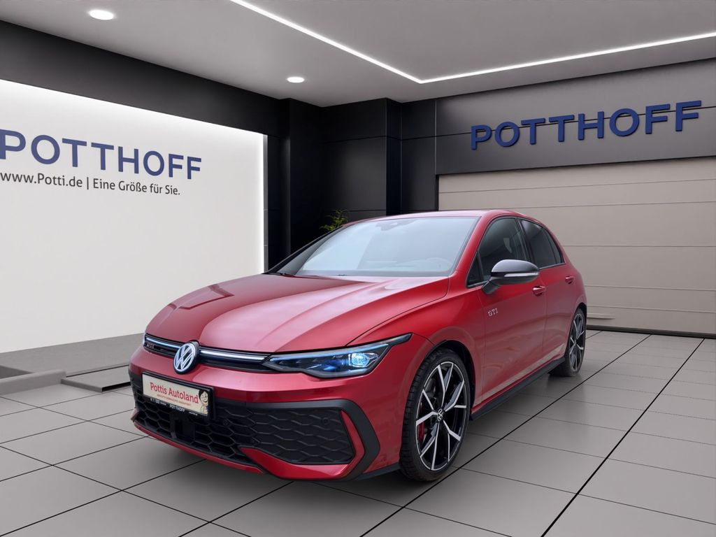 Volkswagen Golf 2025