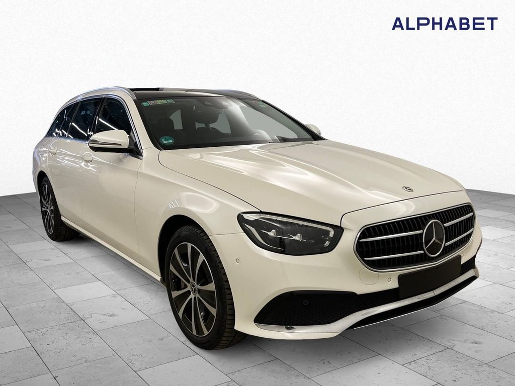 Mercedes-Benz E 300 2022
