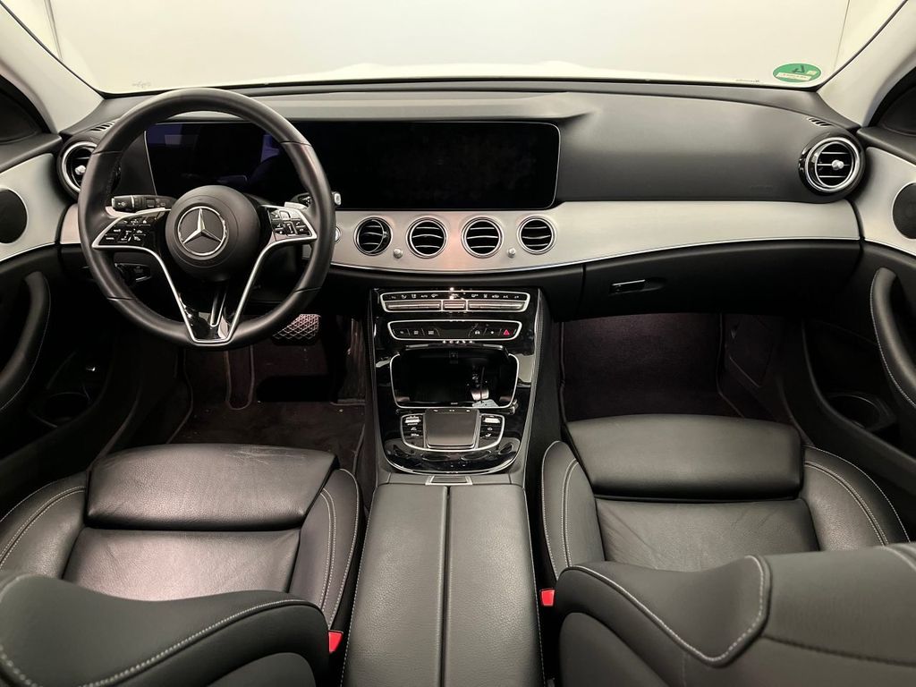 Mercedes-Benz E 300 2022