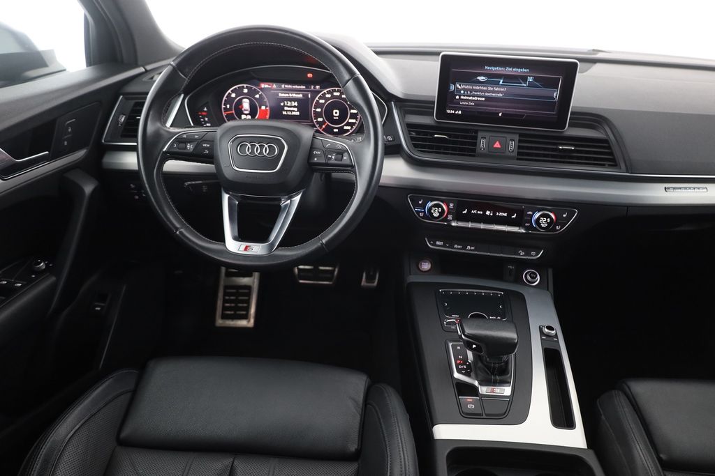 Audi SQ5 2020