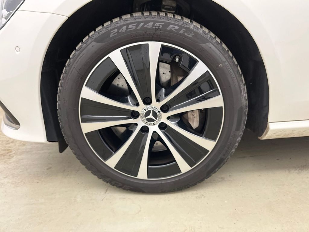 Mercedes-Benz E 300 2022