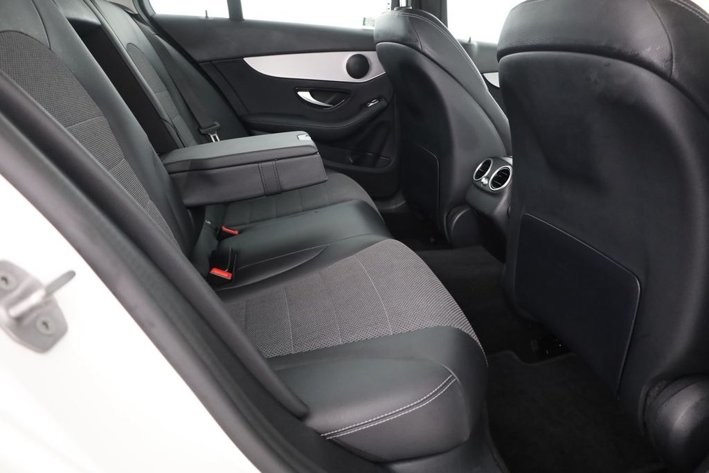 Mercedes-Benz C 300 2020