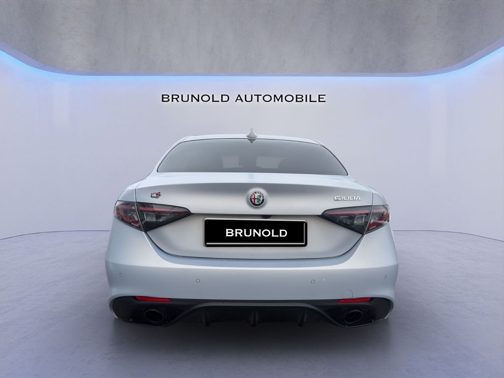 Alfa Romeo Giulia 2023